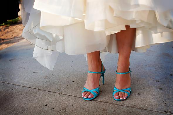 cute wedding dresses blue shoes