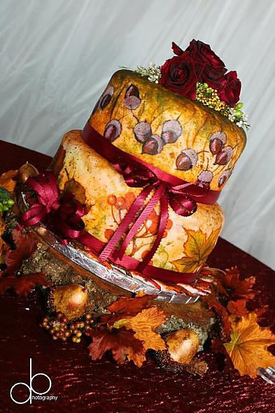 Handpainted fondant wedding cake fo