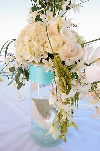Floral and nonfloral centerpieces