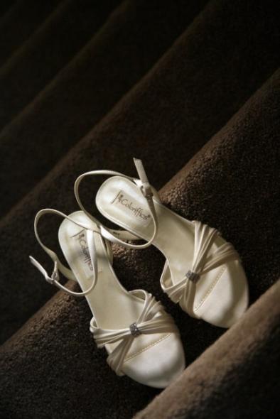 Mrs. Pinot Grigio's shoes