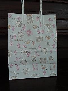 Mrs. Jelly Beans' DIY gift bag