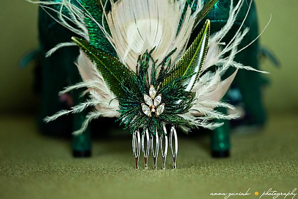 Green Feathered Comb/Fascinator