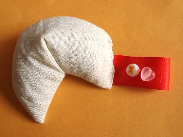 Mrs. Green Tea's DIY Fortune Cookie Tea Sachet