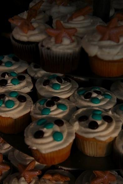 DIY Beach Cupcakes