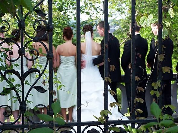 A garden wedding