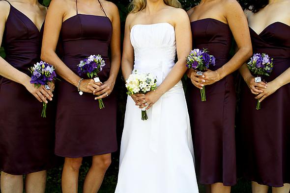 More bridesmaid bouquet shots