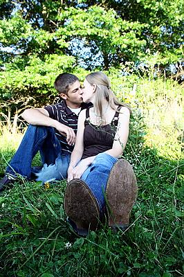 j_nicolle engagement pics