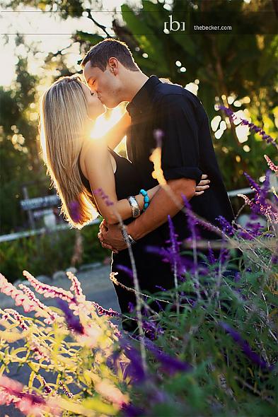 Kiss'n in the Light