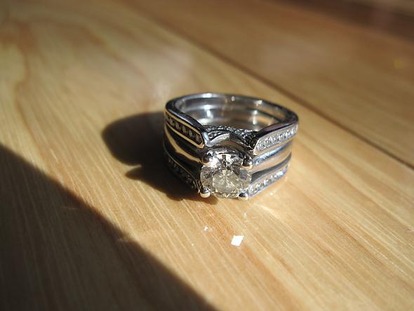 Ring and hickory