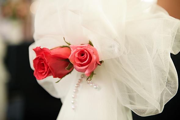 Aisle Bows