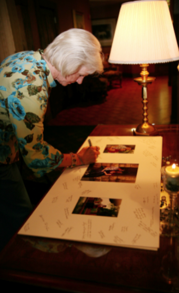 Guest Signature Photo Mat