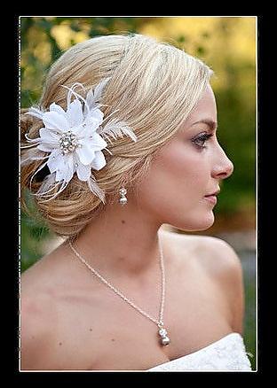 Hair flower and jewelry from Etsy